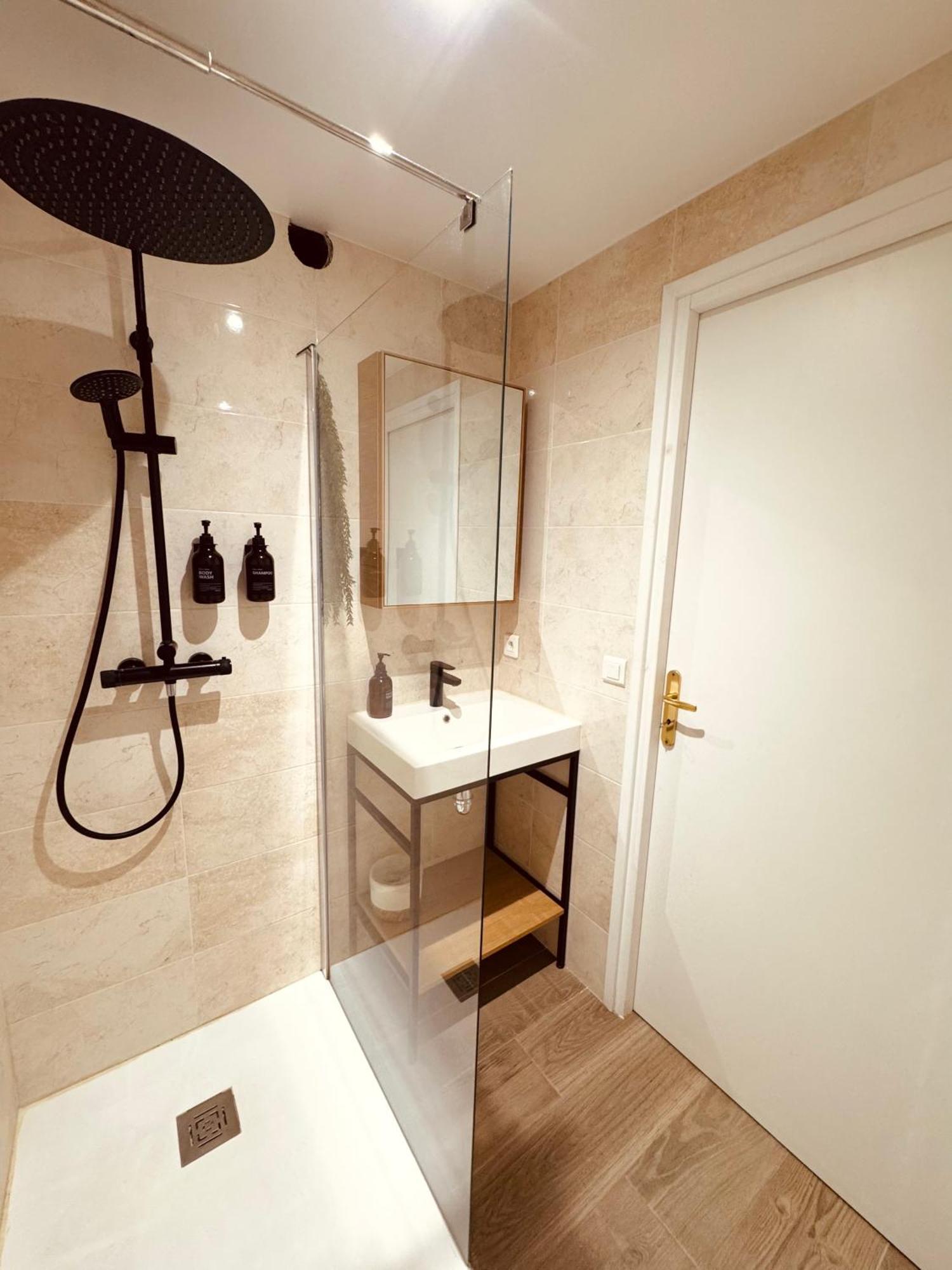 Claelle Appartment - 200M Beach Mandelieu La Napoule Luaran gambar